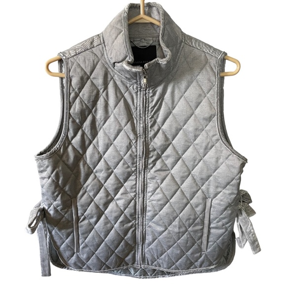Banana Republic Velvet Trim Quilted Vest - Picture 1 of 6